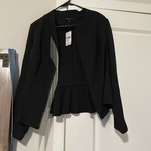 Women’s black blazer size 1XL